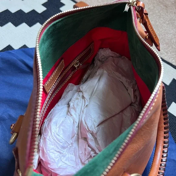 COPY - Dooney and Bourke Sorrento satchel - Picture 10 of 14